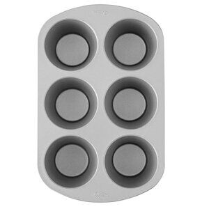 WILTON GIANT CUPCAKE PAN AND JUMBO MUFFINS | 6-CUP STEEL | NON-STICK GRAY
